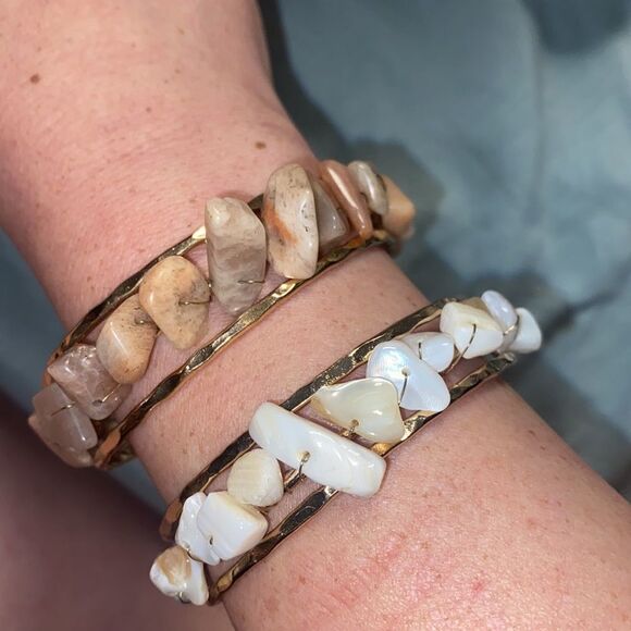 Two Agate Chips Cuff Bracelets - Picture 10 of 10